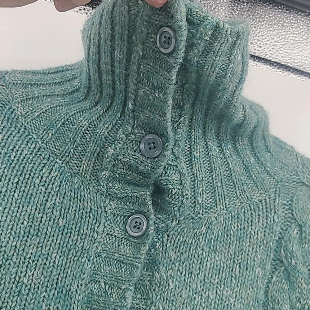 L.L. Bean seafoam green wool cardigan sweater large - Picture 2 of 9
